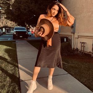 Meet your Posher, Ana